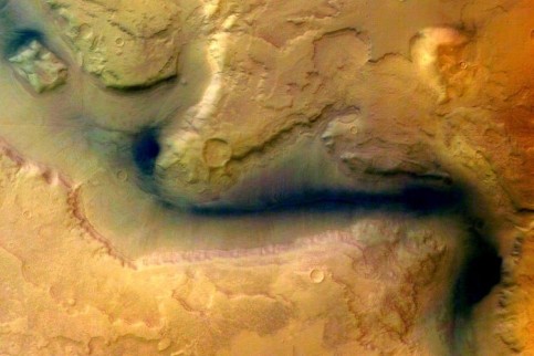 ESA weist Eis auf Südpol des Mars nach